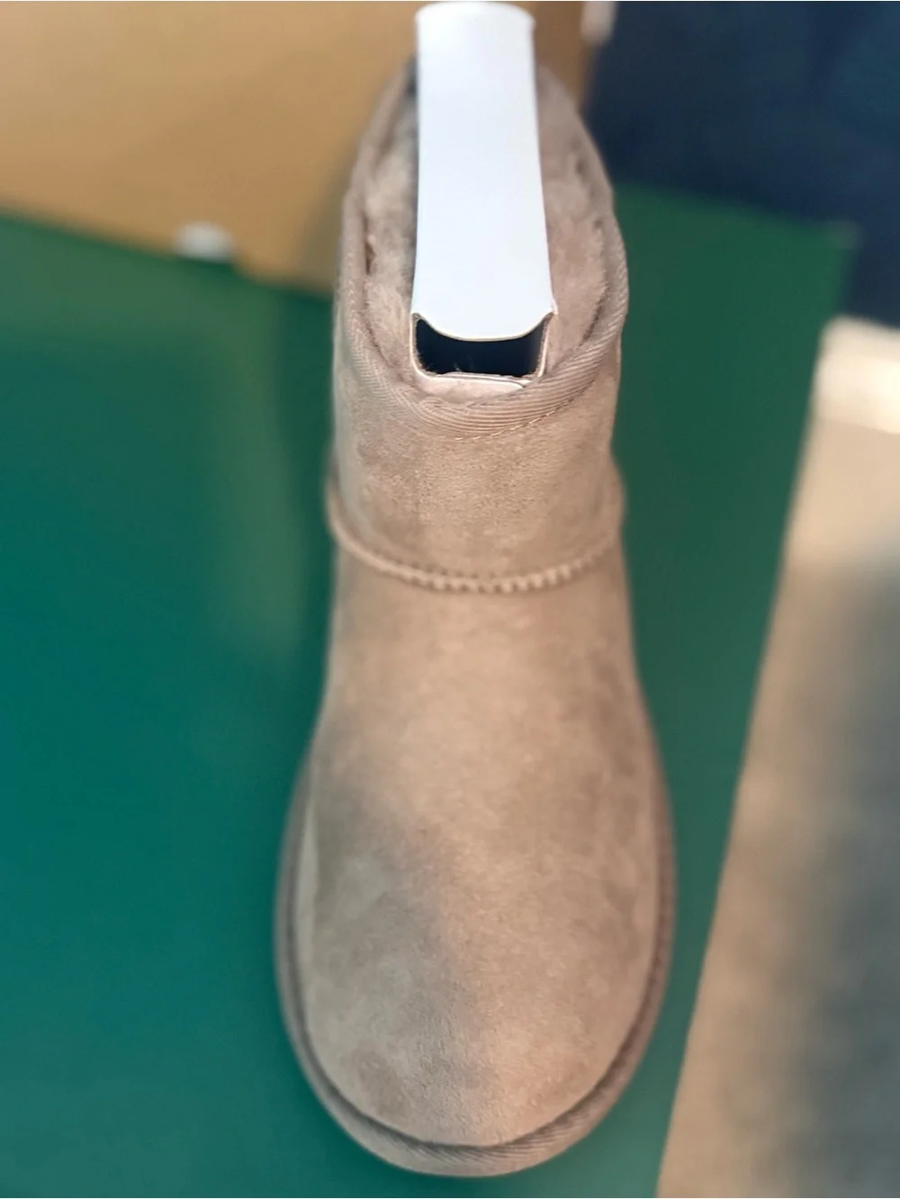 UGG Kids classic mini II Short Suede Boots -Taupe